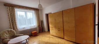 Prodej pěkného velkého domu na Vysočině u Přibyslavi - 11