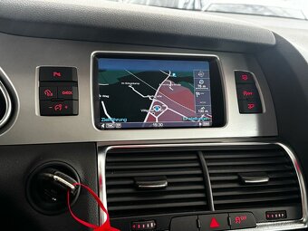 Audi Q7 Quattro S-line - 11