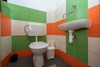 Pronájem rodinného domu 100 m², pozemek 325 m² Stračov - 11