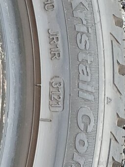 Zimní pneu Fulda Kristall Control HP2 235/45/18 vzorek 8mm - 11