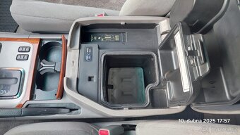 Toyota Land Cruiser 100 4,2TD Automat - 11