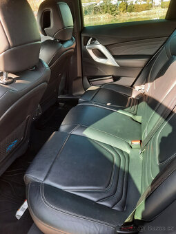 Citroen DS5 2.0 HDI , 120 kW , 134 t. km, r.v. 10/2013 - 11
