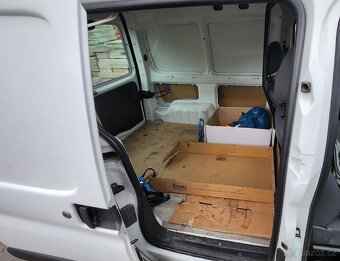 Citroen berlingo 1.6 HDI 2009. 115000 KM. - 11
