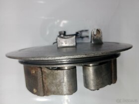 JAWA KÝVAČKA ČZ MALÝ BRZDOVÝ BUBEN - ŠTÍT ORIGINÁL - 11