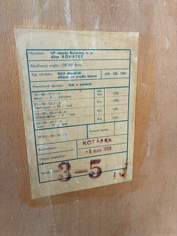 6ti díná sada skříní - 11