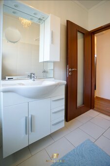 Zařízený 3pokojový rodinný dům se zahradou- Maďarsko - 11