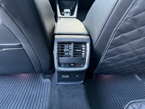 Škoda Octavia IV Sportline 2.0 TDI ZÁRUKA - 11