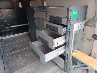 Ford Transit Custom 2.0 TDCi 77kW 3-místa Dílna Webasto - 11