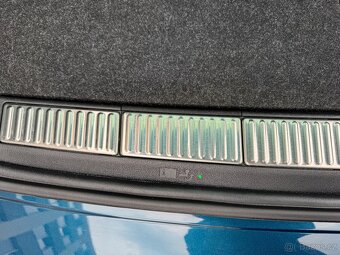 Škoda Superb 3 2.0 TDI 110kW DSG Tažné Navigace Matrix ACC - 11