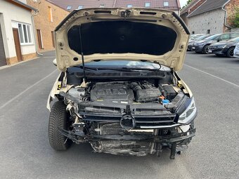 VW TOURAN 2.0TDI DSG 7míst rv.2022 - 11
