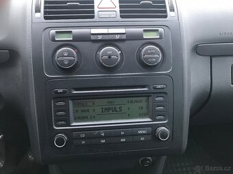 Volkswagen Touran, 1.9 TDI 77 KW,KLIMA ,ČR... - 11
