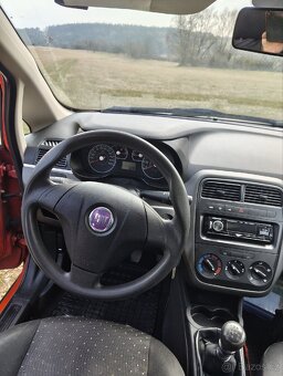 Fiat Grande Punto 1.2 8v - 11