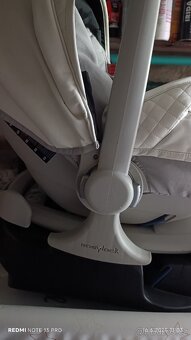 Krasny kocarek Bebecar,vajicko isofix - 11