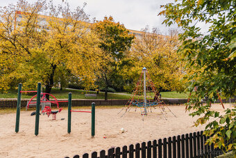 Pronájem bytu 2+kk 49m Praha 15 - 11