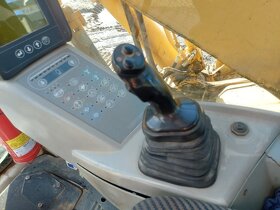 Liebherr R934 HDS - 11