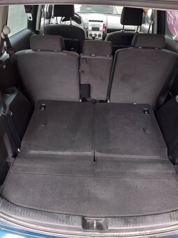 Prodám Mazda 5, 1.8, rok 2005, 7 míst - 11