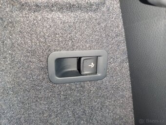 Seat Ateca X-Perience 2.0TDI 110kW 4x4 DSG Full LED Keyless - 11