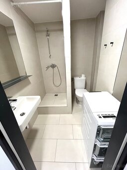 byt 1+kk (loft), 28m2 v ul. Poděbradská, Praha 9 - Vysočany - 11