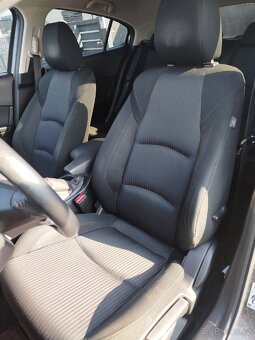 Mazda 3 2,0 121 kw-Revolution, Top stav - 11