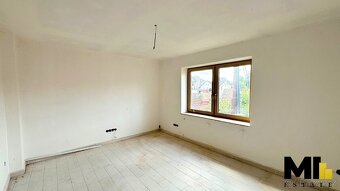 Prodej rodinného domu o velikosti 118 m2 na pozemku o veliko - 11