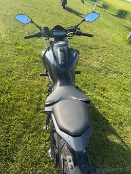 Yamaha MT07 - 11