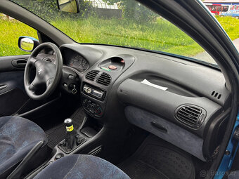 Peugeot 206 1.4i 55kW, Úsporné, Nová STK - 11