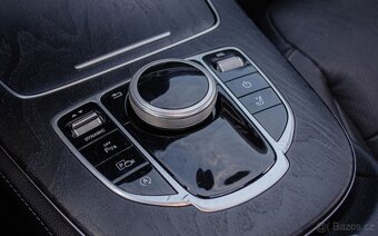 Mercedes Benz E350d 4x4 AMG - 11