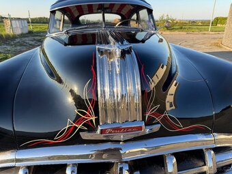 Pontiac Streamliner 1950 Sedanette - 11
