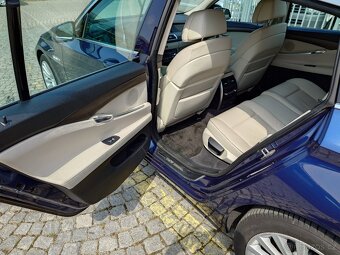 BMW GT 535i - 11