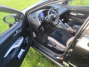 Honda Civic 1,4i Sport - 11