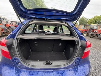 FORD KA plus 1.2 63kW NOVÁ STK - 11