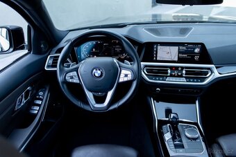 BMW Rad 3 330e/ ODPOČET DPH/ - 11