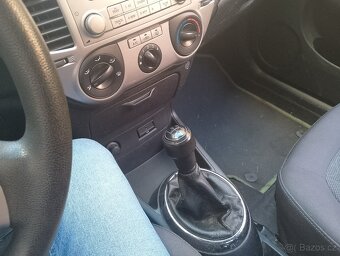 Hyundai i20 - 11