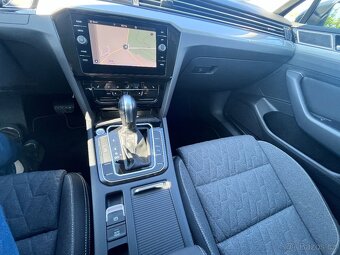 VW Passat 1,5 TSi Business Variant,2023,78 500 km - 11