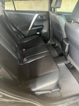 Toyota Rav4, 2.0 benzín, 4x4, perfektní stav - 11