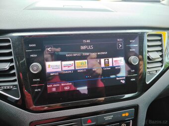 Volkswagen Golf Sportsvan 1.5TSi/ kW  ČR, serviska  - 11