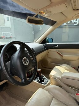 Volkswagen Golf 2.8 V6 4Motion 81000km UNIKÁTNÍ KUS - 11