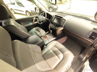 TOYOTA LAND CRUISER 200 4.5D V8 195KW,ZÁVĚS 3.5T - 11