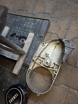 Yamaha RD 250/522 - 11