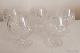 Broušené sklo - vázy, skleničky, popelník - 11