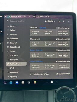 Tesla Model Y LR 2022 - 11