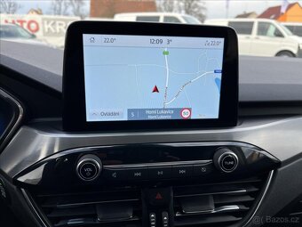 Ford Kuga 2,5PHEV, Titanium,vč.DPH,Nav,Kamera,CarPlay - 11