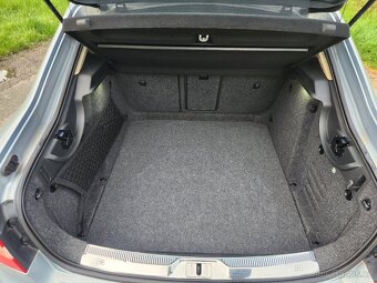 Škoda Superb II 2,0 TDi 140 PS Elegance 2010 Webasto, šíbr - 11