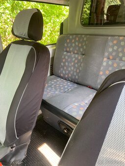 Vito 2.2 2005rok,5 míst - 11