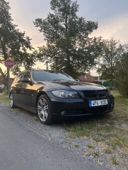 BMW e91 325i - 11