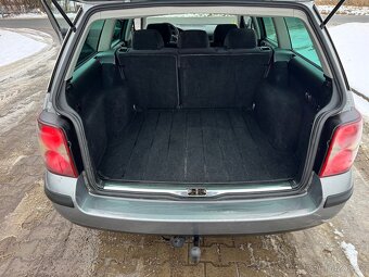 Volkswagen Passat 1.9TDI 96Kw Comfort - 11