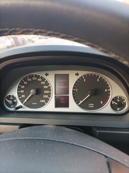 Mercedes Benz B180 cdi 2.0 - 11