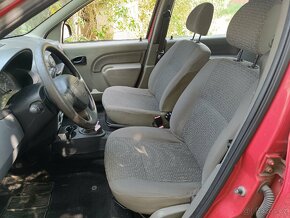 Dacia Logan MCV 1.5 dci - 11