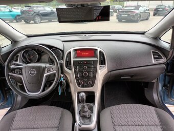 Opel Astra 1,7 CDTI,96KW,ČR,1MAJ,KOLA - 11