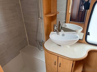 Karavan Prestige - 11